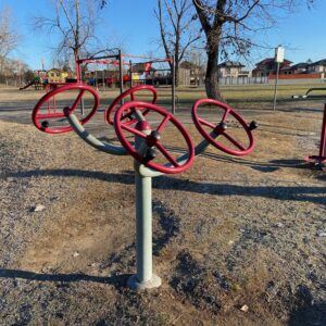 Szabadtéri fitneszparkok kialakítása a város több pontján 005_Katonadomb