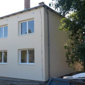 A Dunakeszi-Alsón lévő közösségi ház felújítása 001